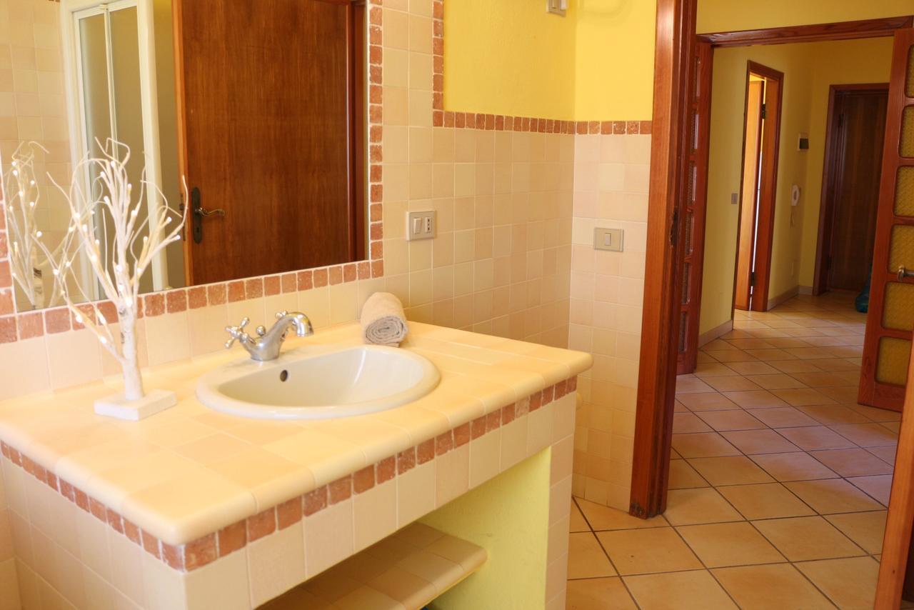 Residence Ponente Santa Teresa di Gallura Esterno foto